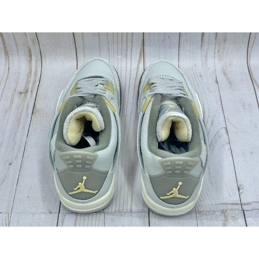 Nike Men's Air Jordan 4 Retro SE Craft Photon Dust Size 3.5‎ DV3742-021 New